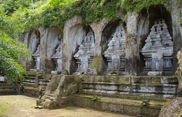 Gunung Kawi, Unraveling the Secrets of Bali’s Ancient Cliffside Sanctuary Gunung Kawi Temple in Gianyar Bali