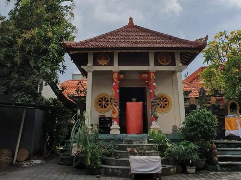 The Sing Bie Temple, A Unique Blend of Cultures in Denpasar Bali
