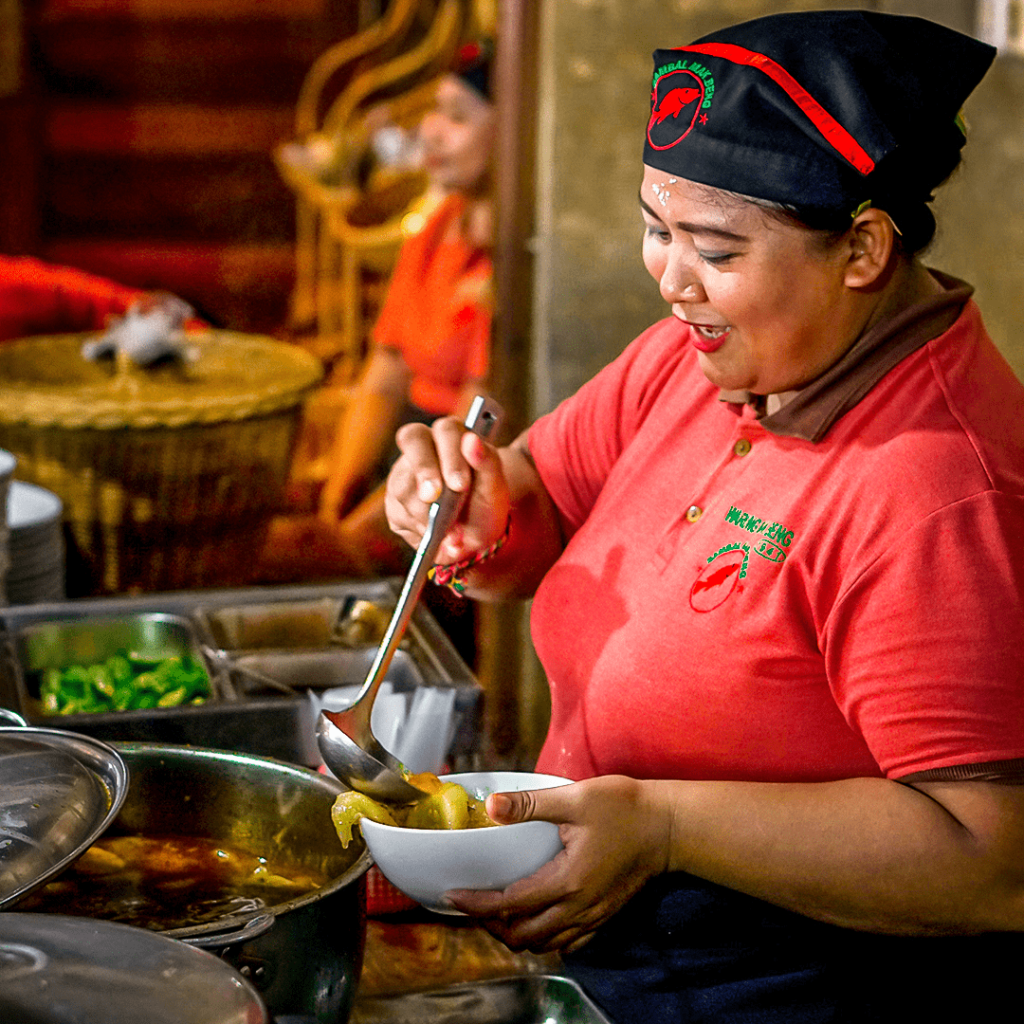 Mak Beng: A Timeless Seafood Delight in Bali