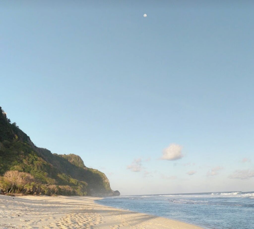 Nunggalan Beach, Bali’s Hidden Coastal Gem
