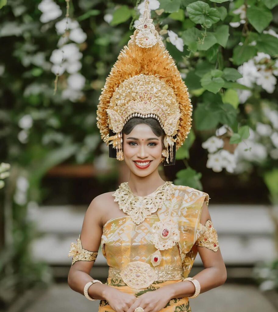 Sawitri Khan, From Bali to Global Fashion Stardom, Rising Star in the International Fashion Scene