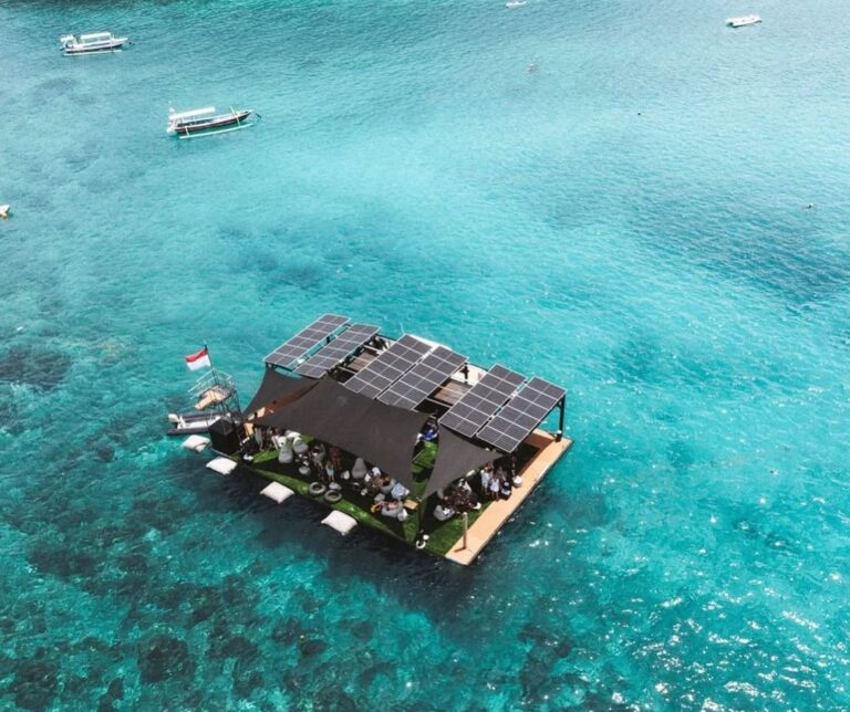 Dining on the Waves, The Pontoon at Lago Bali Offers a Unique Floating Culinary Experience