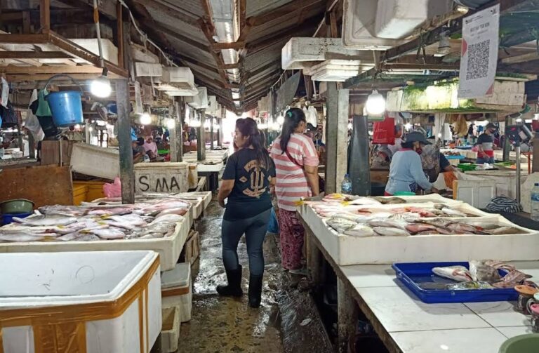A Taste by the Sea, Discovering the Fresh Seafood Delight at Kedonganan Fish Market