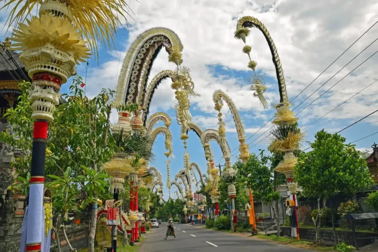 The Deep Spiritual Meaning Behind Penjor in Balinese Hinduism