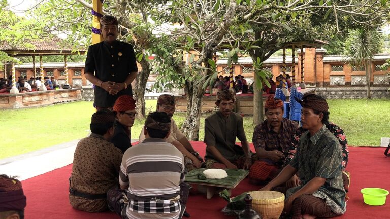 Megibung, The Communal Feast from Eastern Bali’s Royal Heritage