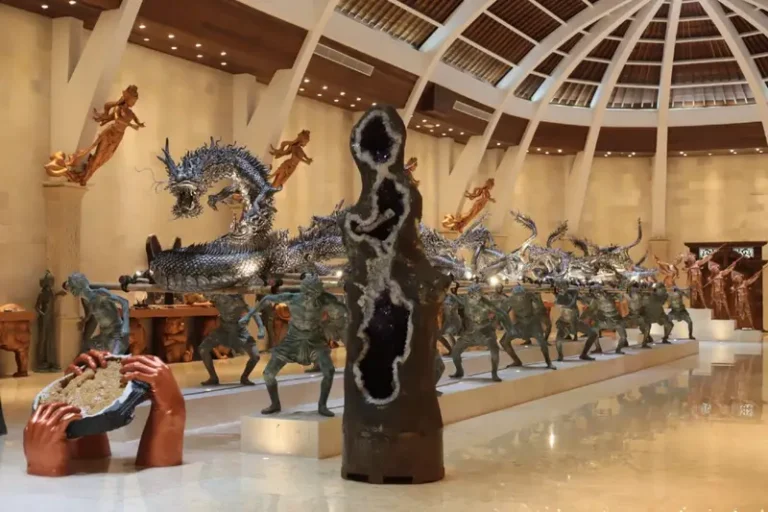 UC Silver Gold Bali, A Luxurious Destination Where Art, Culture, and Culinary Delights Come Together